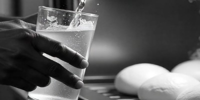 Che cosa vuol dire infornare con vapore? 